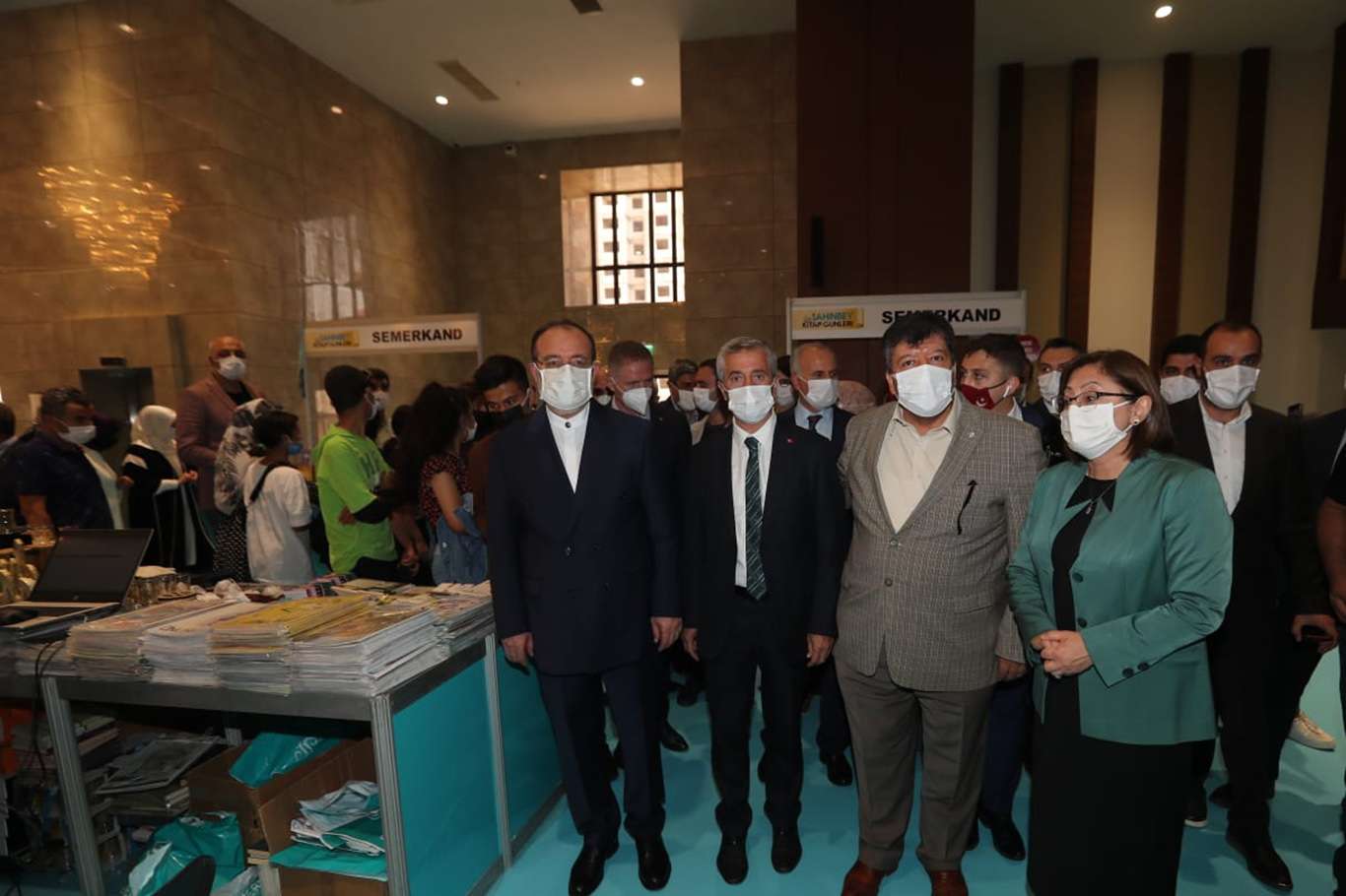 Güneydoğu Anadolu Bölgesi’nin en büyük kitap fuarı Gaziantep’te açıldı Güneydoğu Anadolu Bölgesi’nin en büyük kitap fuarı Gaziantep’te açıldı